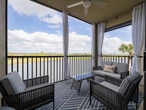 Image 8 of 21 For 7005 River Hammock Drive 306