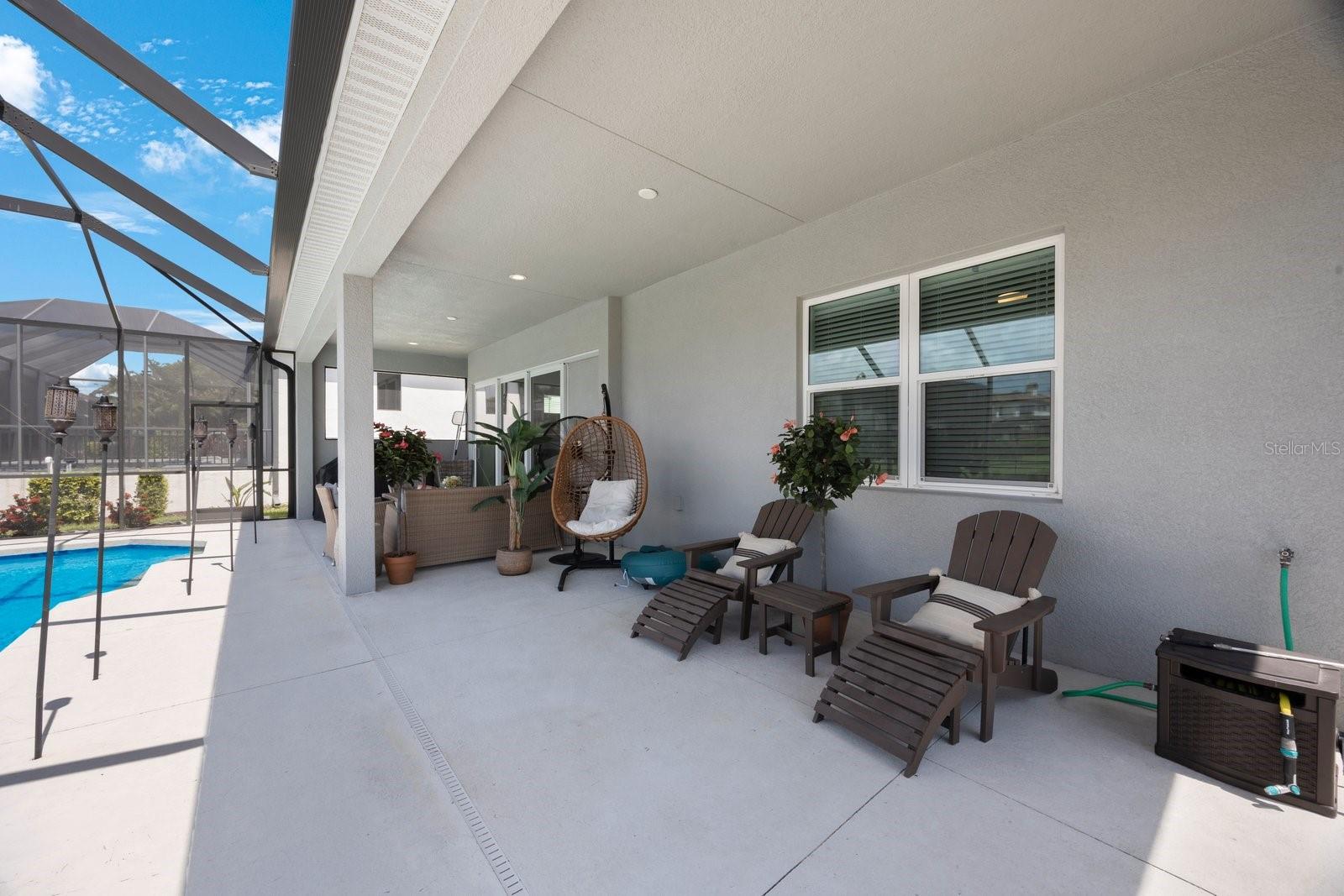 Image 36 of 44 For 5504 Title Row Drive