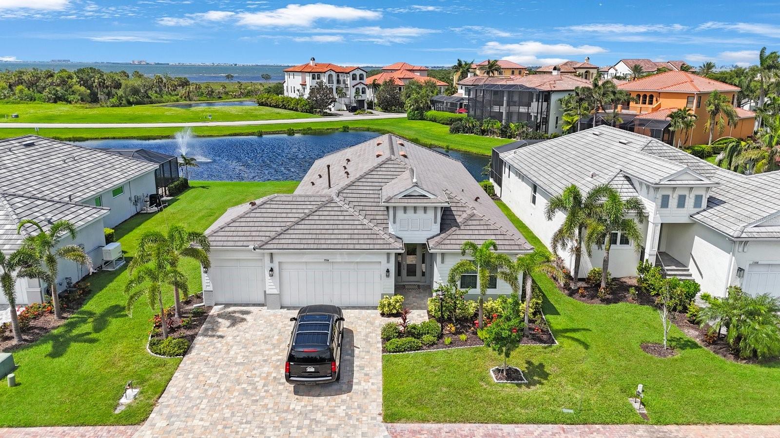 Image 41 of 44 For 5504 Title Row Drive