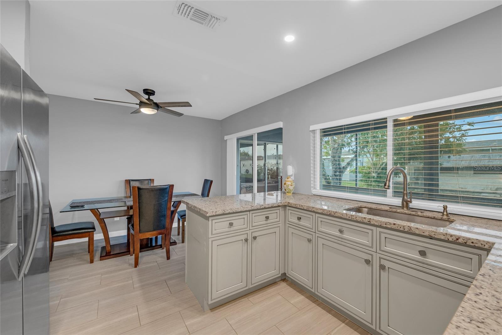 Image 10 of 27 For 980 69th Avenue