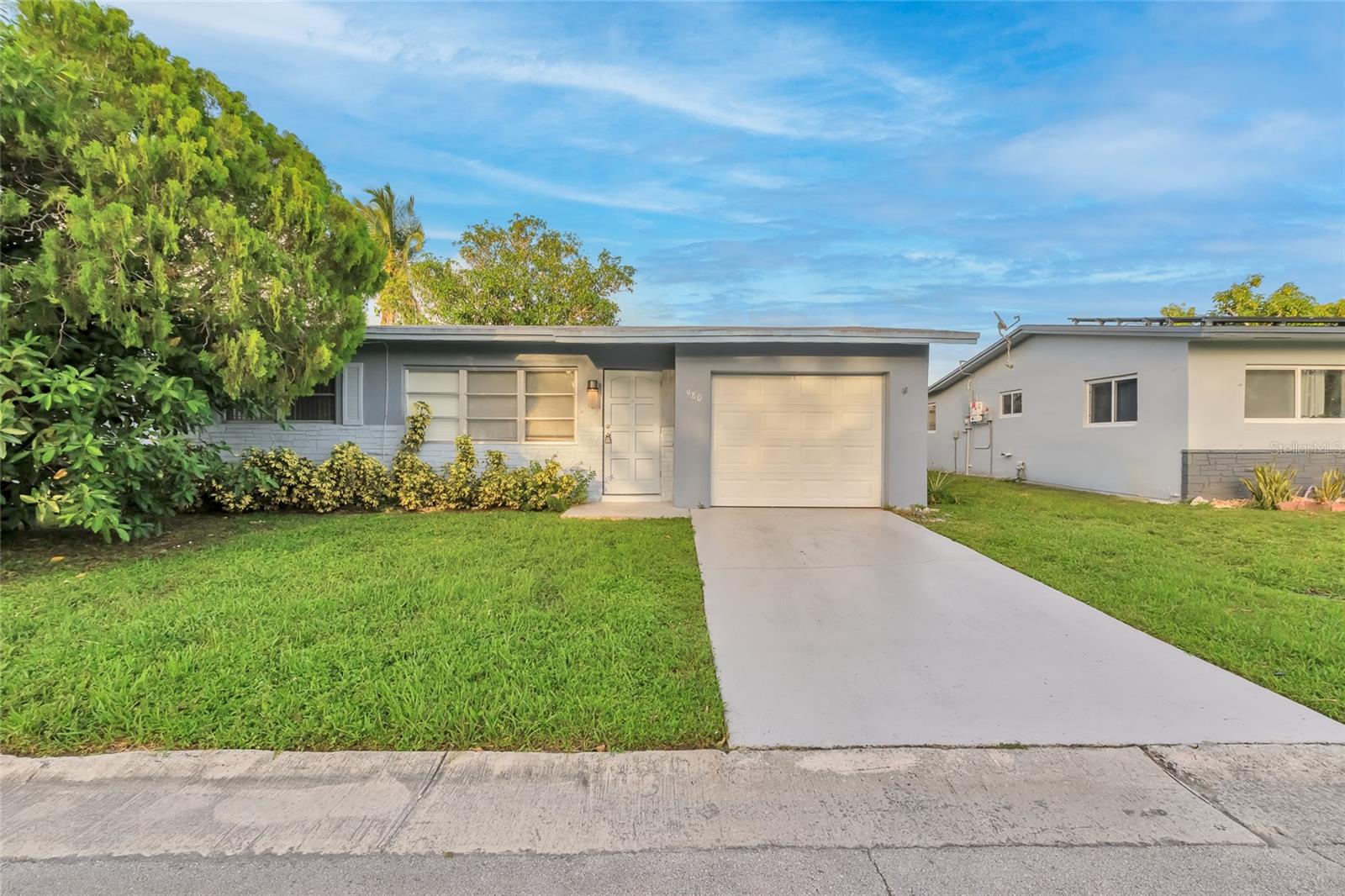 Image 18 of 27 For 980 69th Avenue