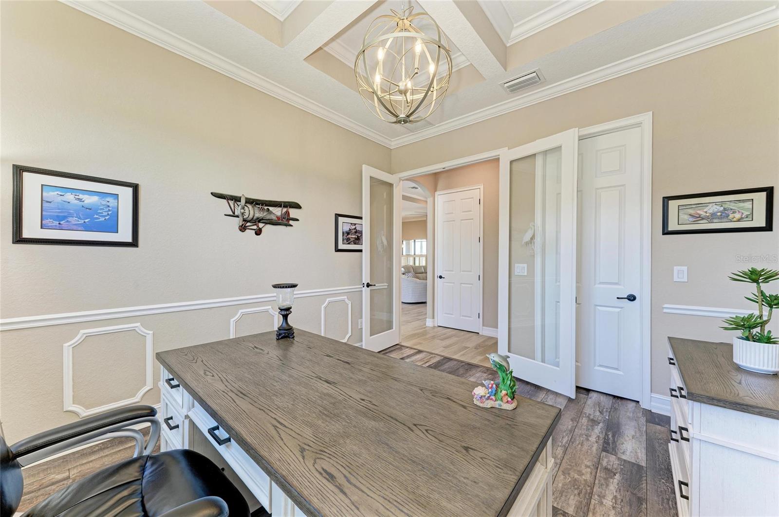 Image 36 of 97 For 5506 Mulligan Way