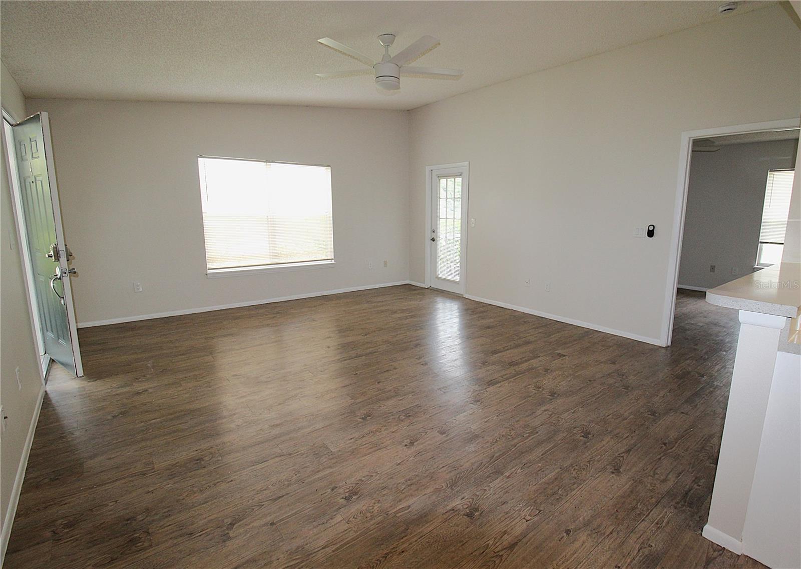 Image 6 of 22 For 8103 45th Court E