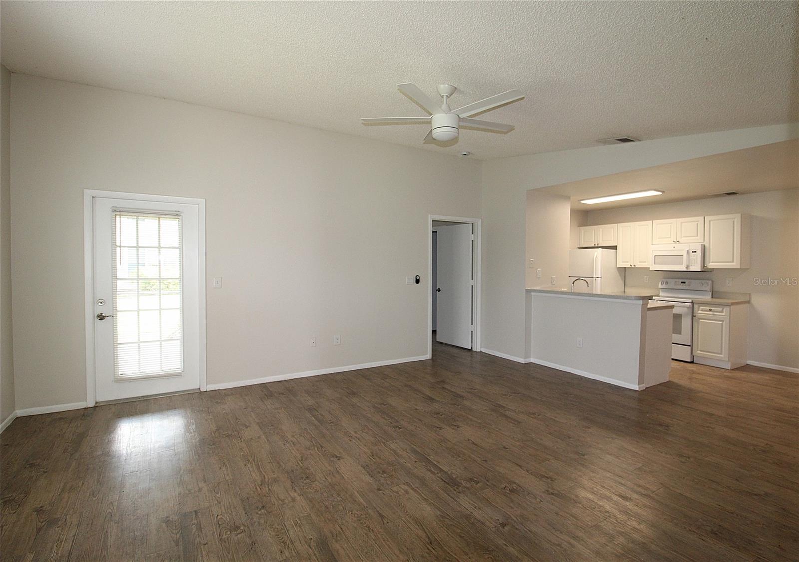 Image 8 of 22 For 8103 45th Court E