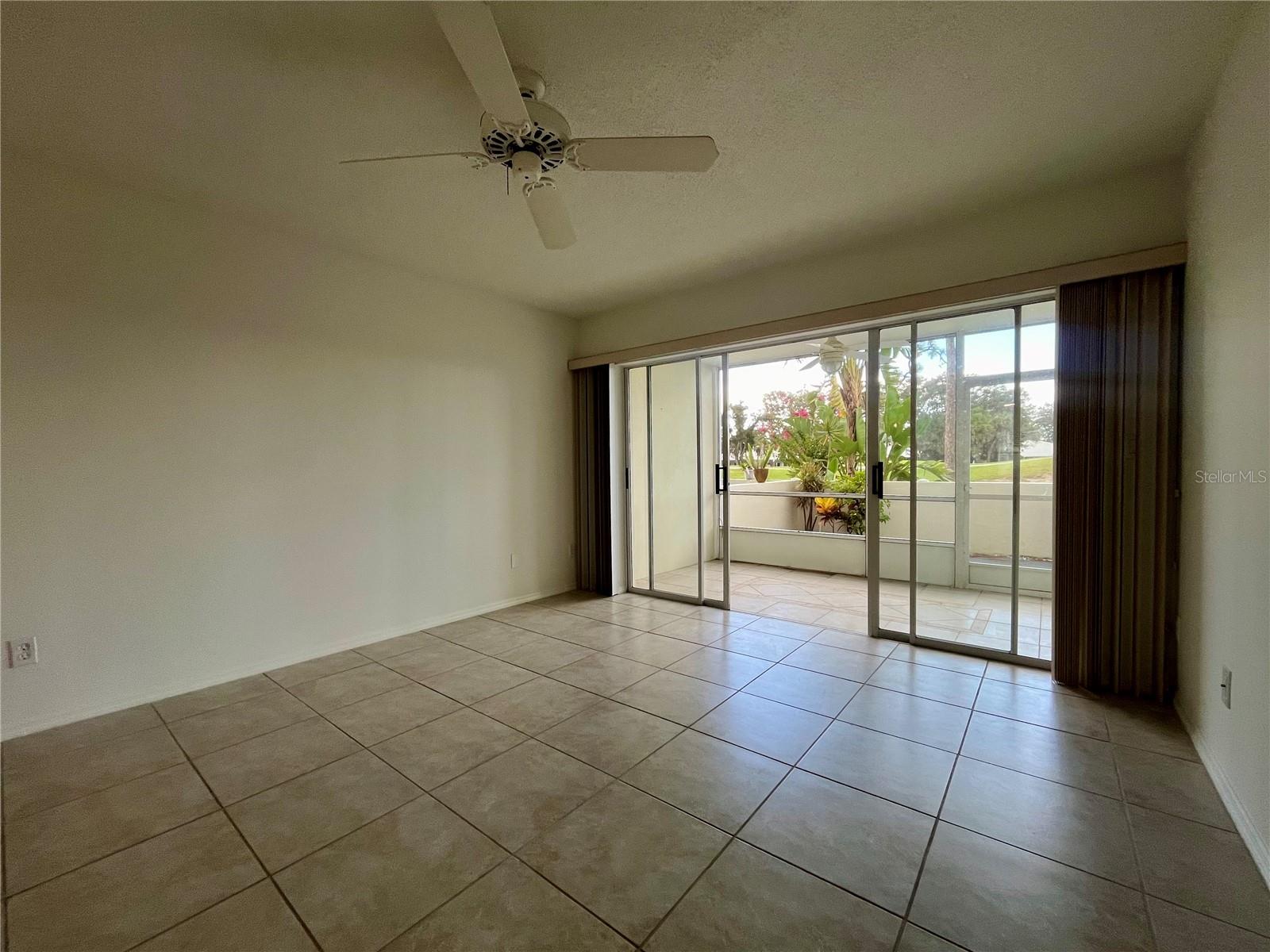 Image 12 of 21 For 431 Cerromar Lane 347