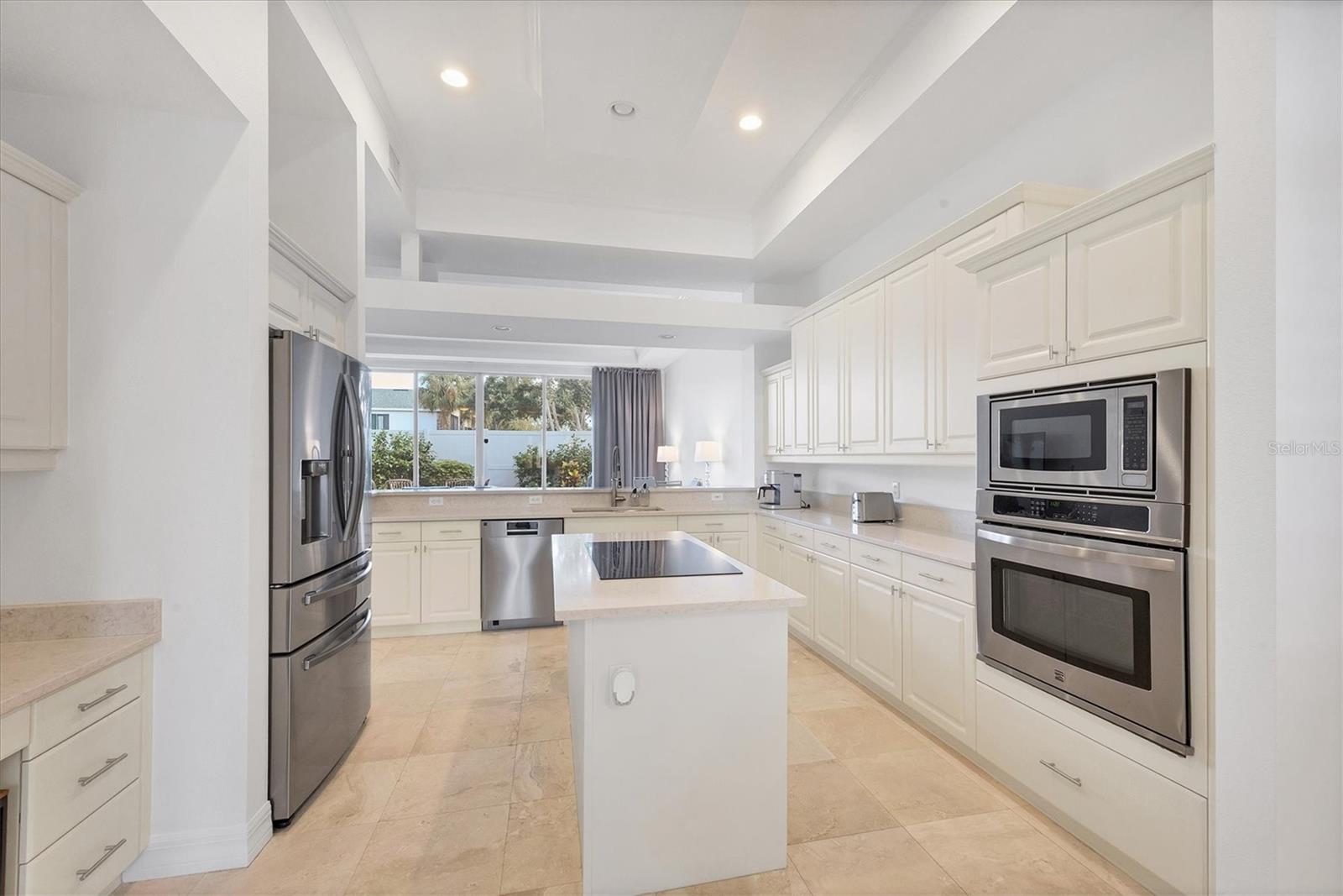 Image 10 of 38 For 3409 54th Drive W 102