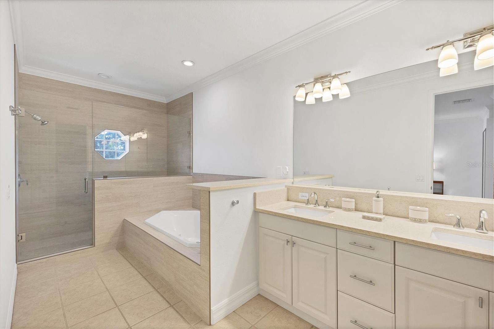 Image 26 of 38 For 3409 54th Drive W 102