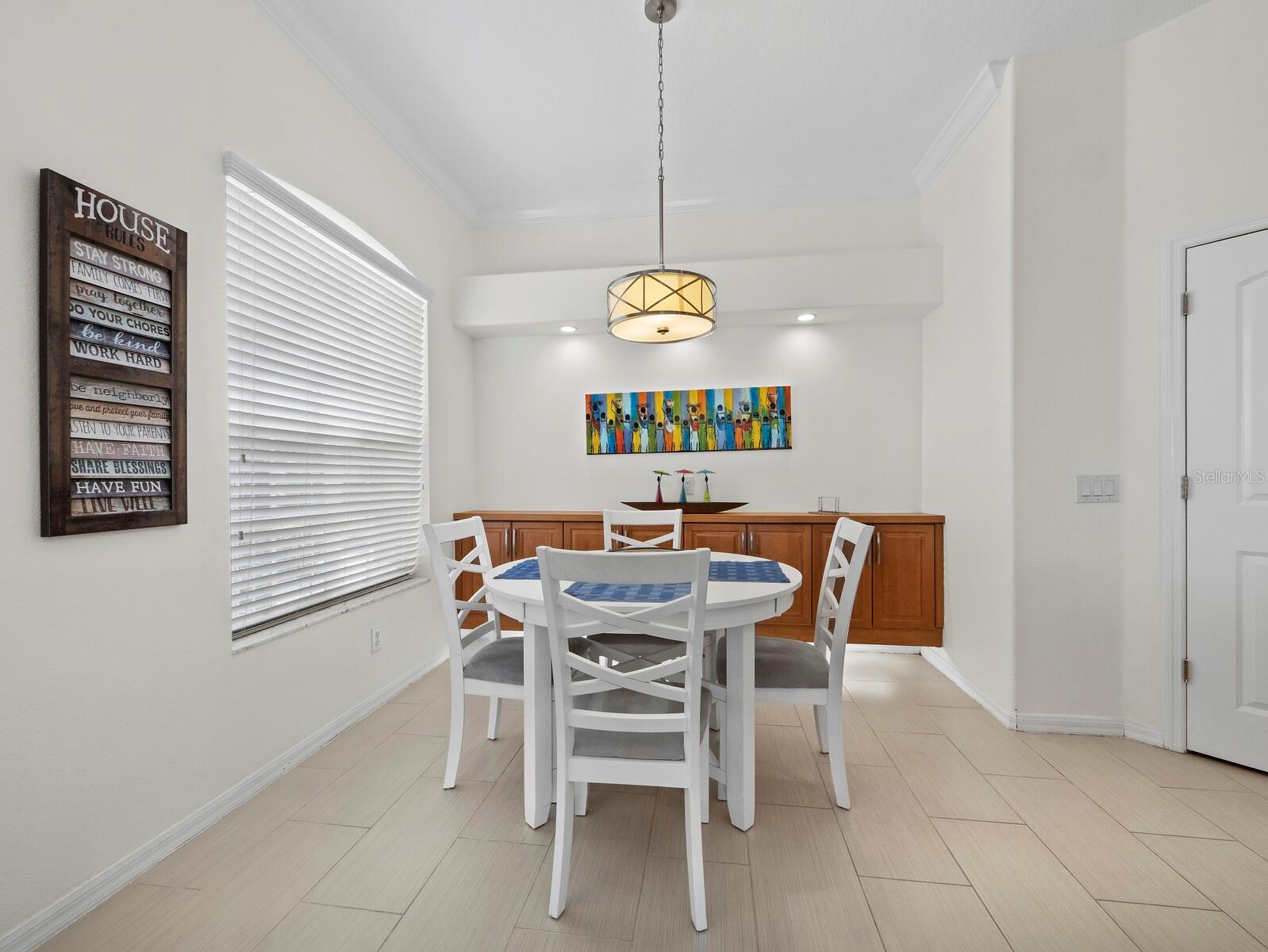 Image 20 of 68 For 9492 Forest Hills Circle