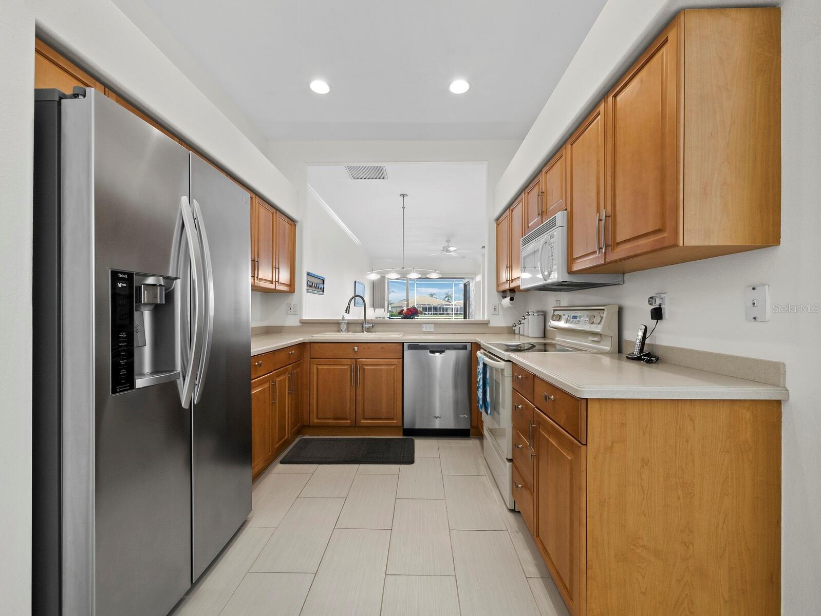 Image 22 of 68 For 9492 Forest Hills Circle