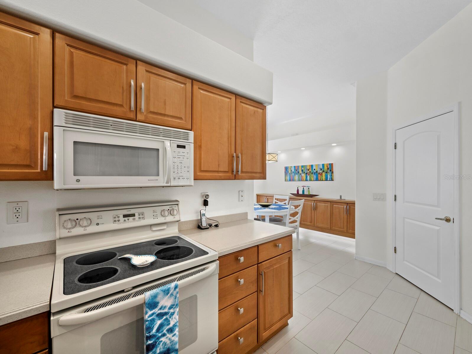 Image 24 of 68 For 9492 Forest Hills Circle