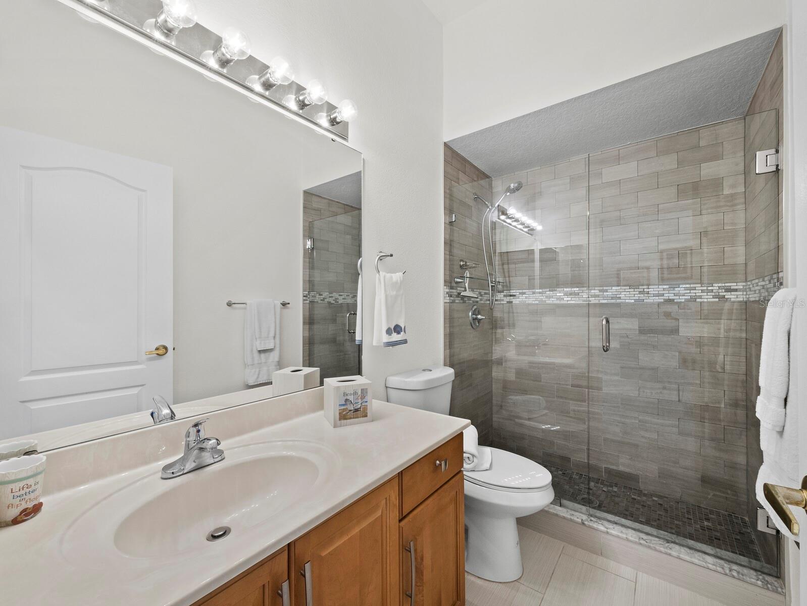 Image 28 of 68 For 9492 Forest Hills Circle
