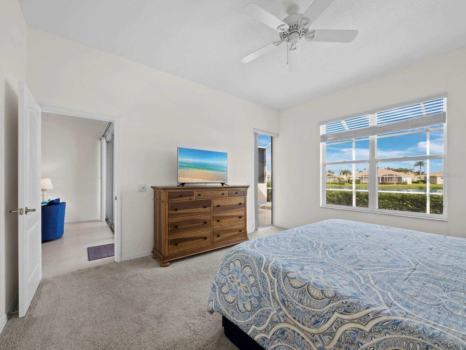 Image 30 of 68 For 9492 Forest Hills Circle