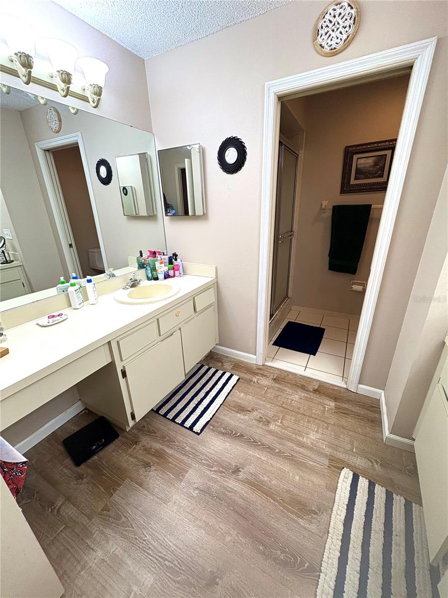 Image 11 of 23 For 15314 Pond Woods Drive