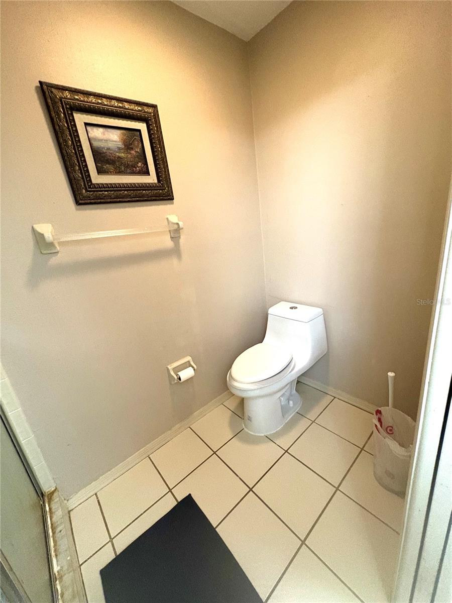 Image 15 of 23 For 15314 Pond Woods Drive