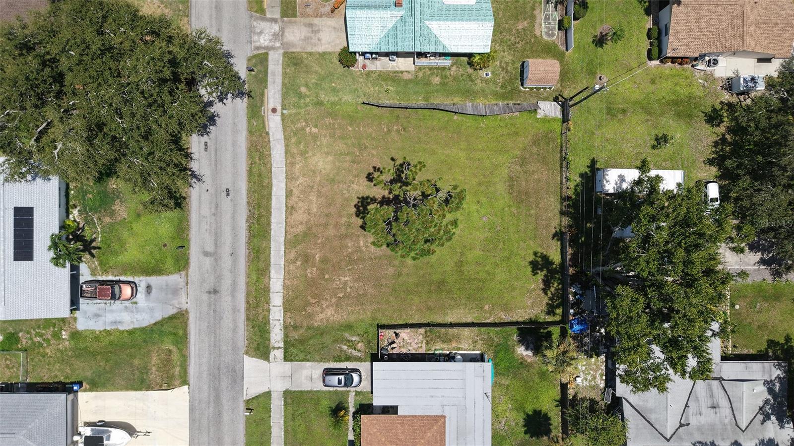 Image 17 of 31 For Valencia Road