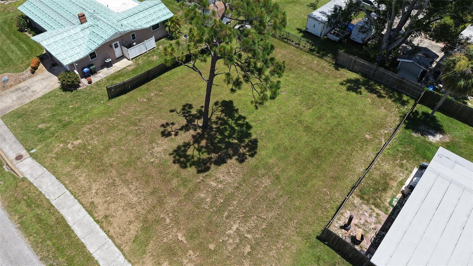 Image 18 of 31 For Valencia Road