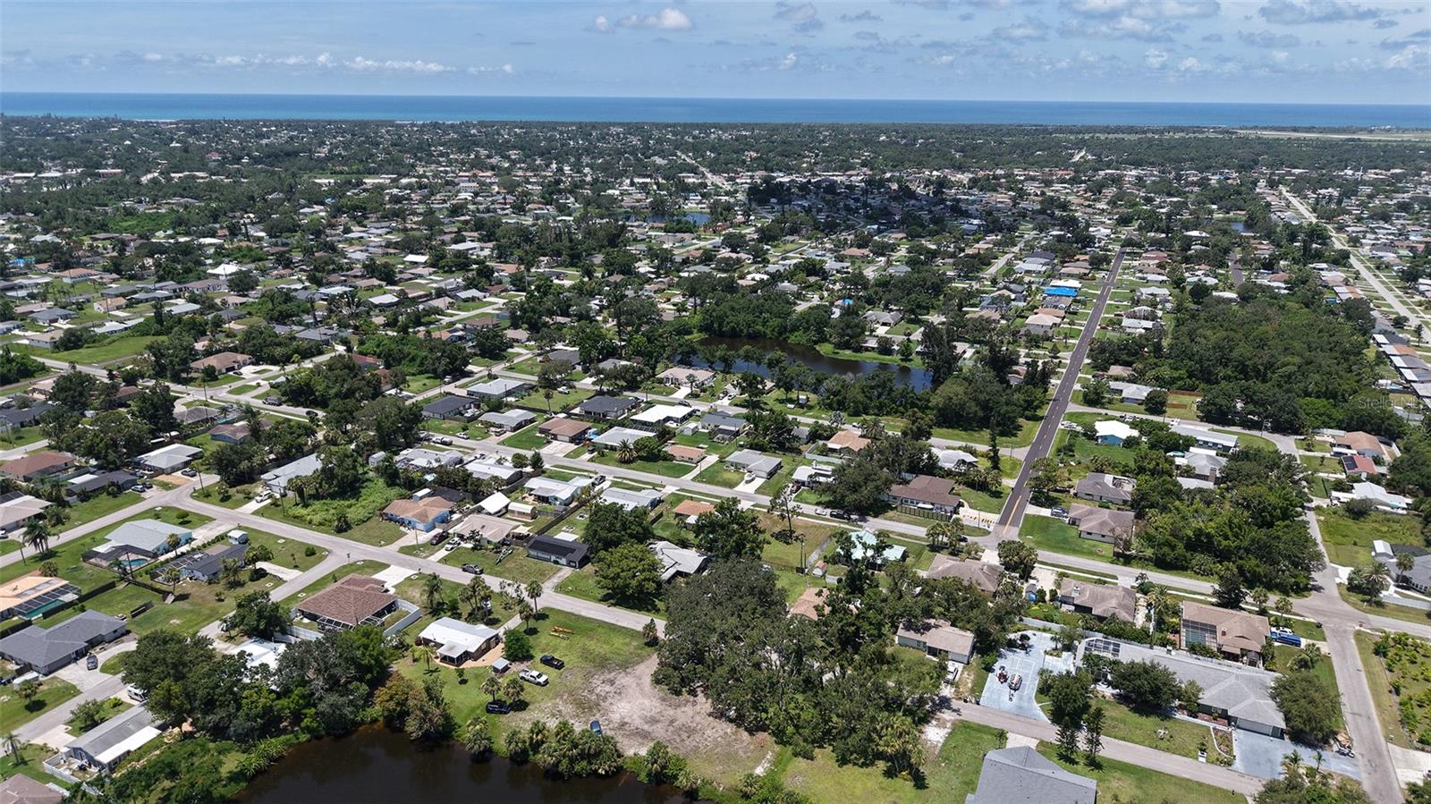 Image 28 of 31 For Valencia Road