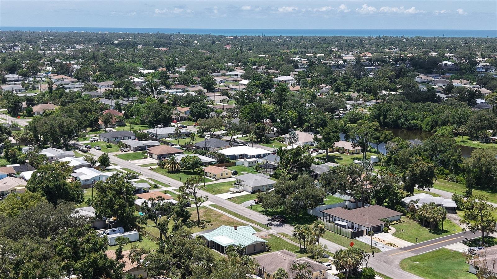 Image 29 of 31 For Valencia Road