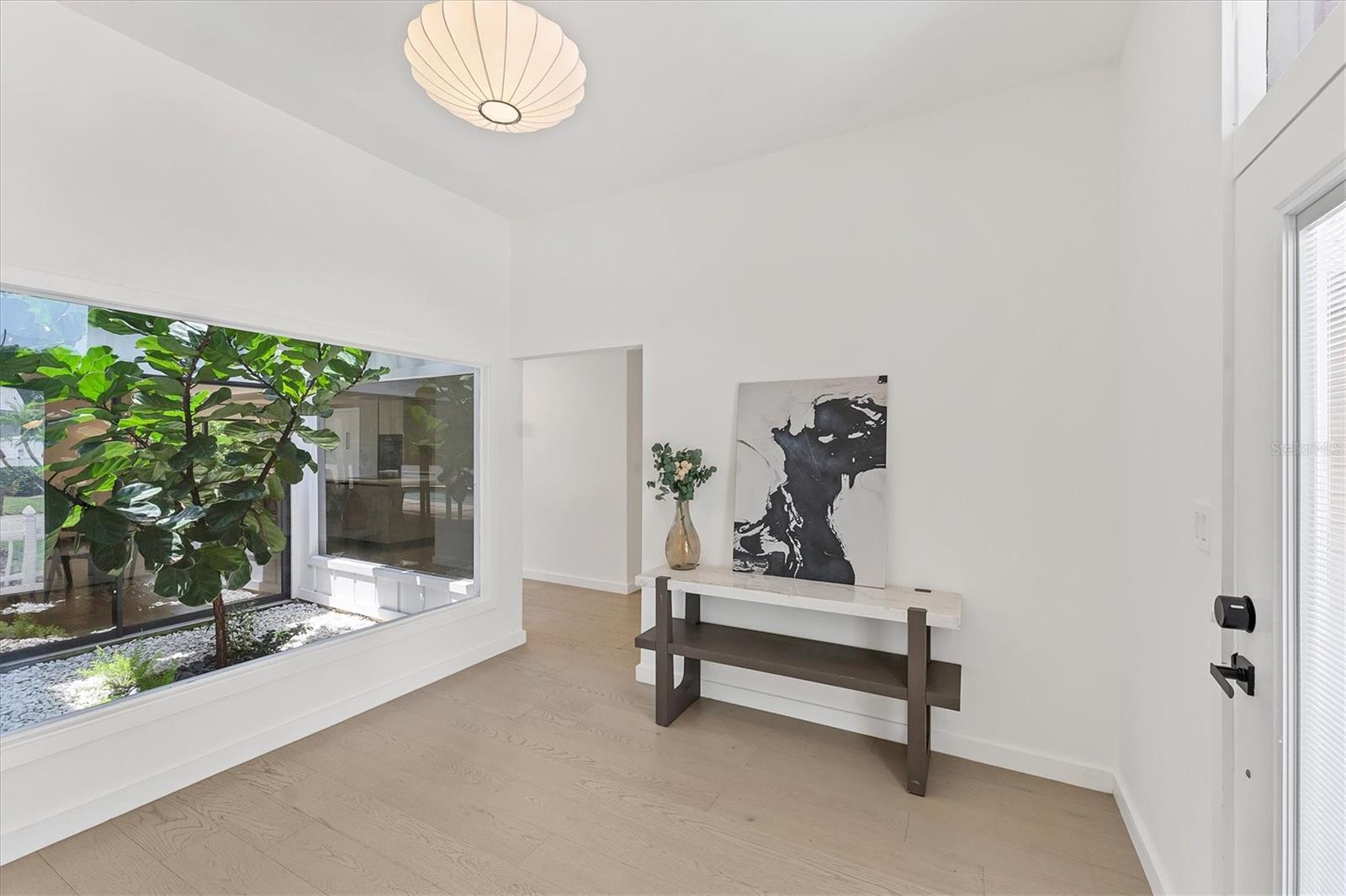 Image 6 of 41 For 3804 Bayside Court
