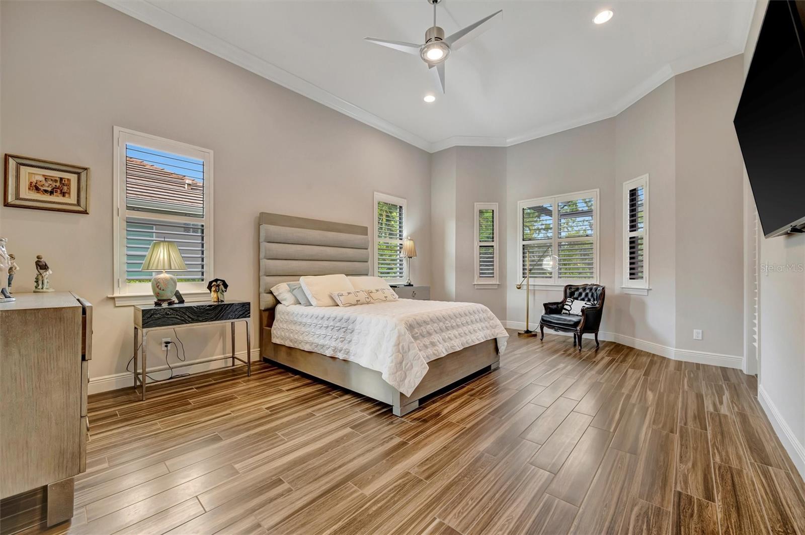 Image 19 of 65 For 9912 Carnoustie Place