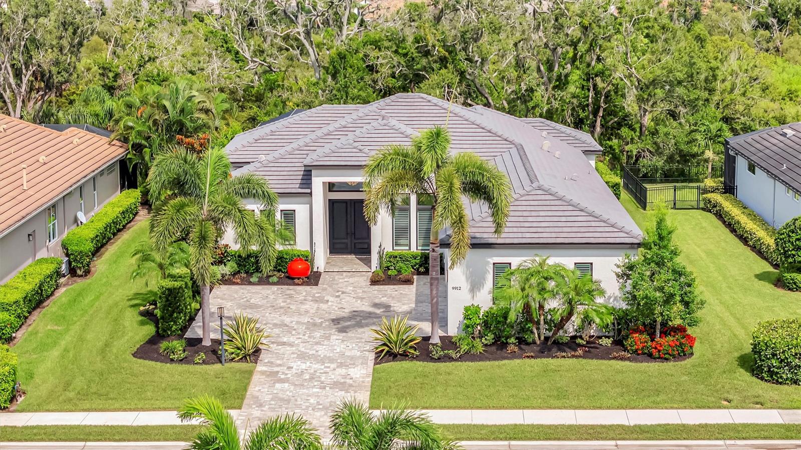 Image 2 of 65 For 9912 Carnoustie Place