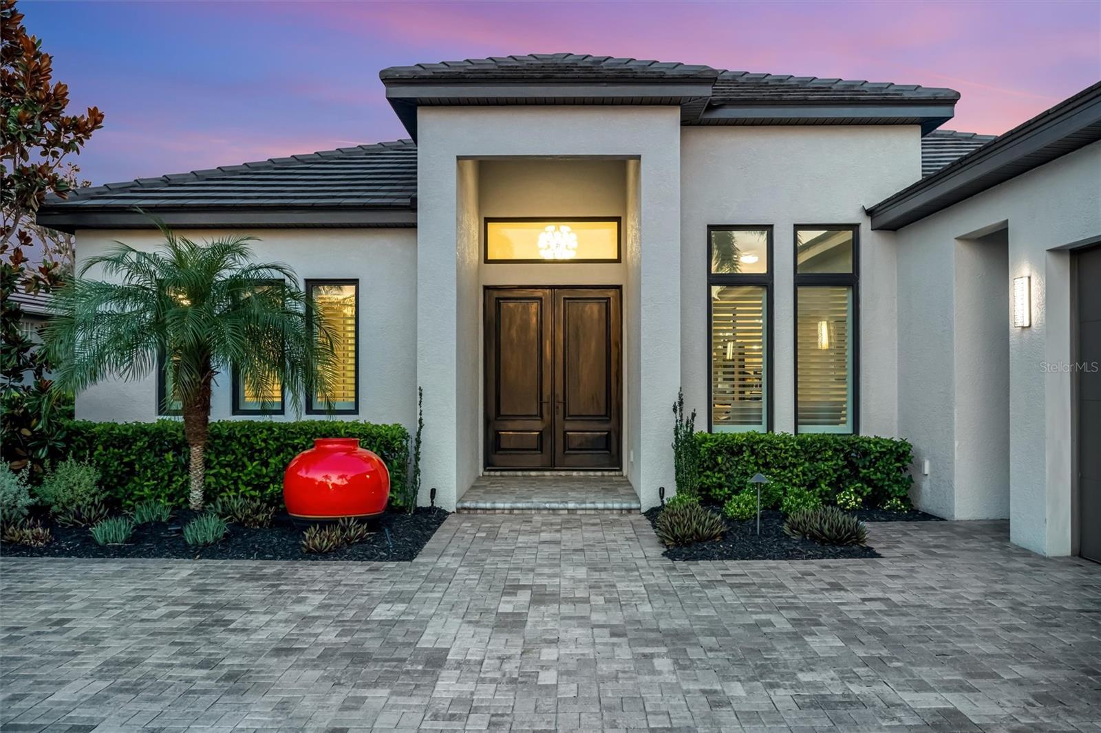 Image 4 of 65 For 9912 Carnoustie Place