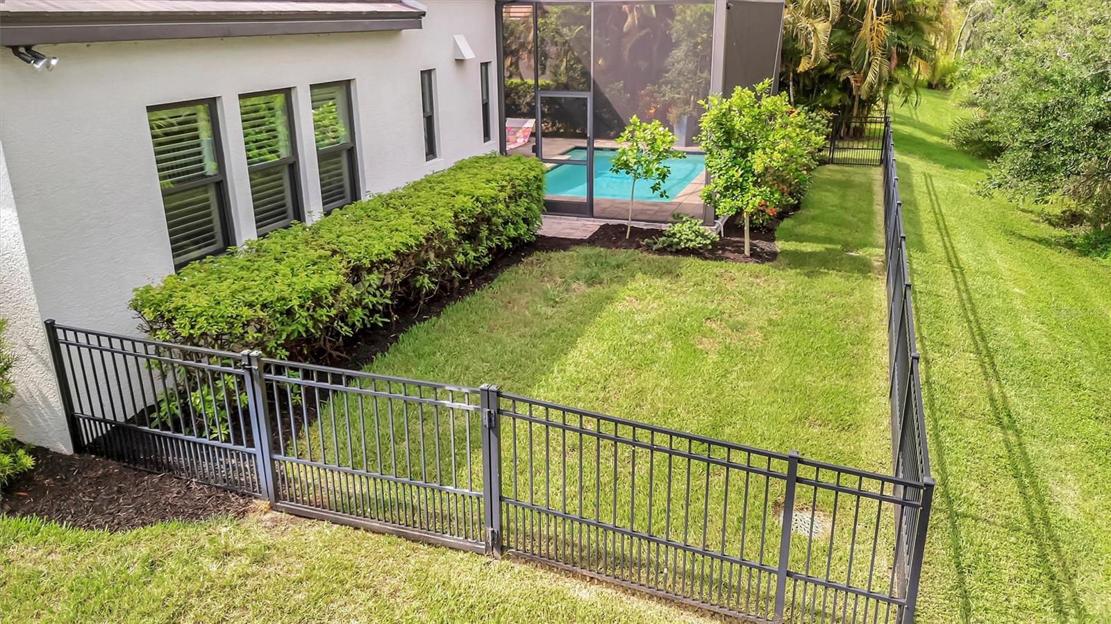 Image 45 of 65 For 9912 Carnoustie Place