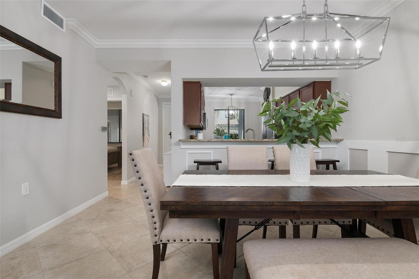 Image 10 of 33 For 16804 Vardon Terrace 104