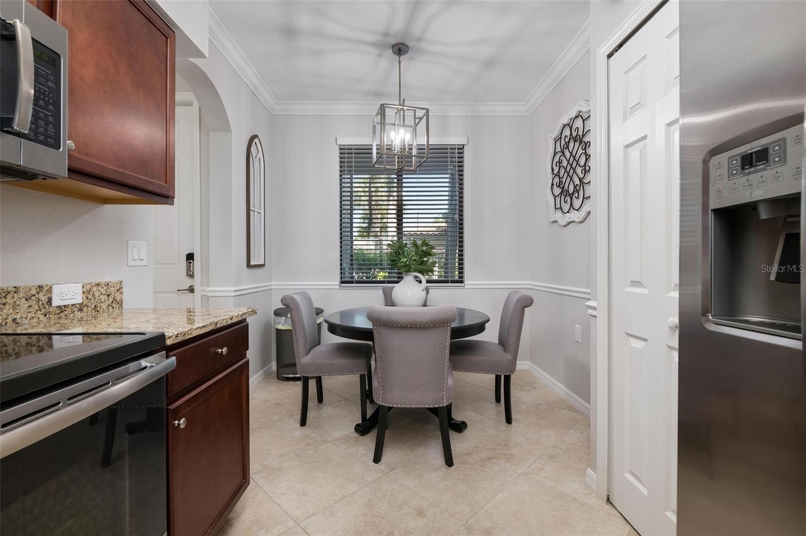Image 13 of 33 For 16804 Vardon Terrace 104