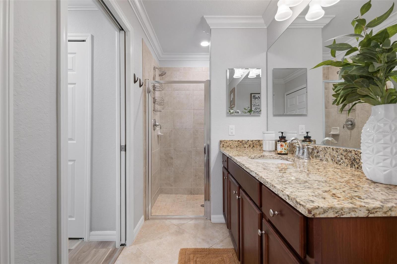 Image 16 of 33 For 16804 Vardon Terrace 104