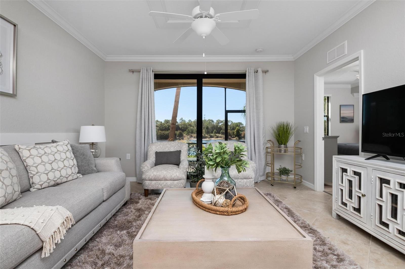 Image 5 of 33 For 16804 Vardon Terrace 104