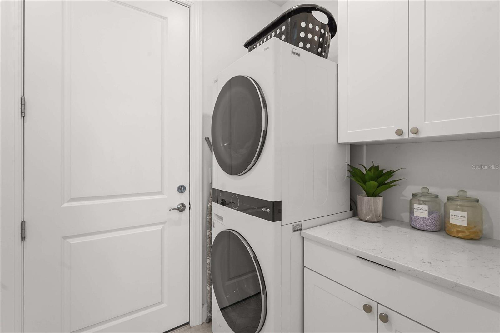 Image 38 of 82 For 6295 Crested Eagle Lane