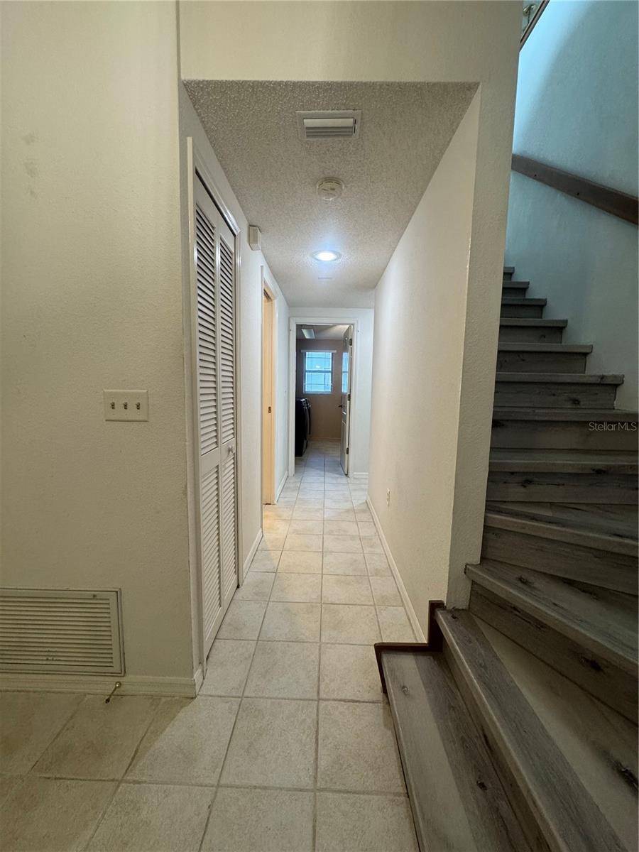 Image 18 of 44 For 6077 Marella Drive