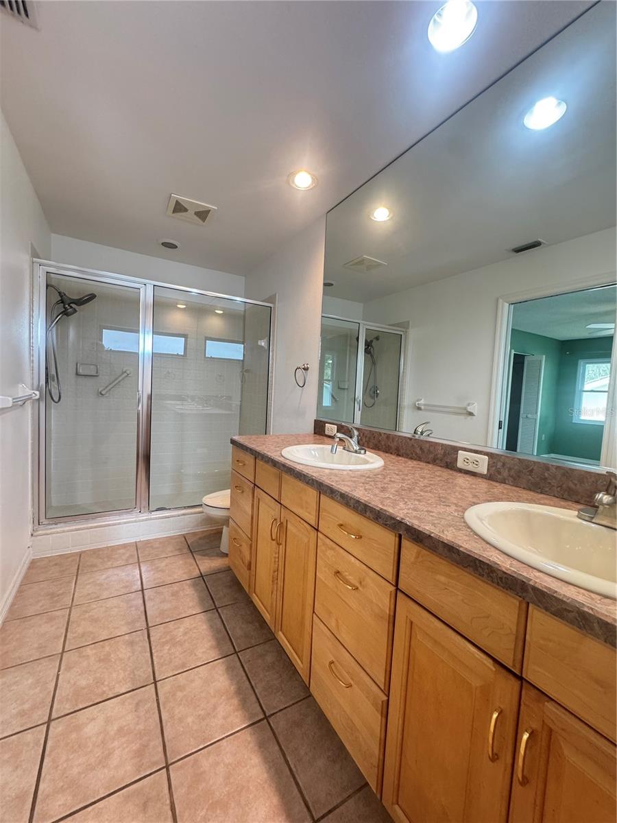 Image 25 of 44 For 6077 Marella Drive