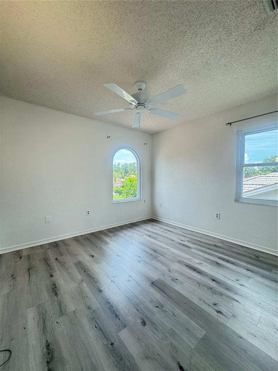Image 27 of 44 For 6077 Marella Drive