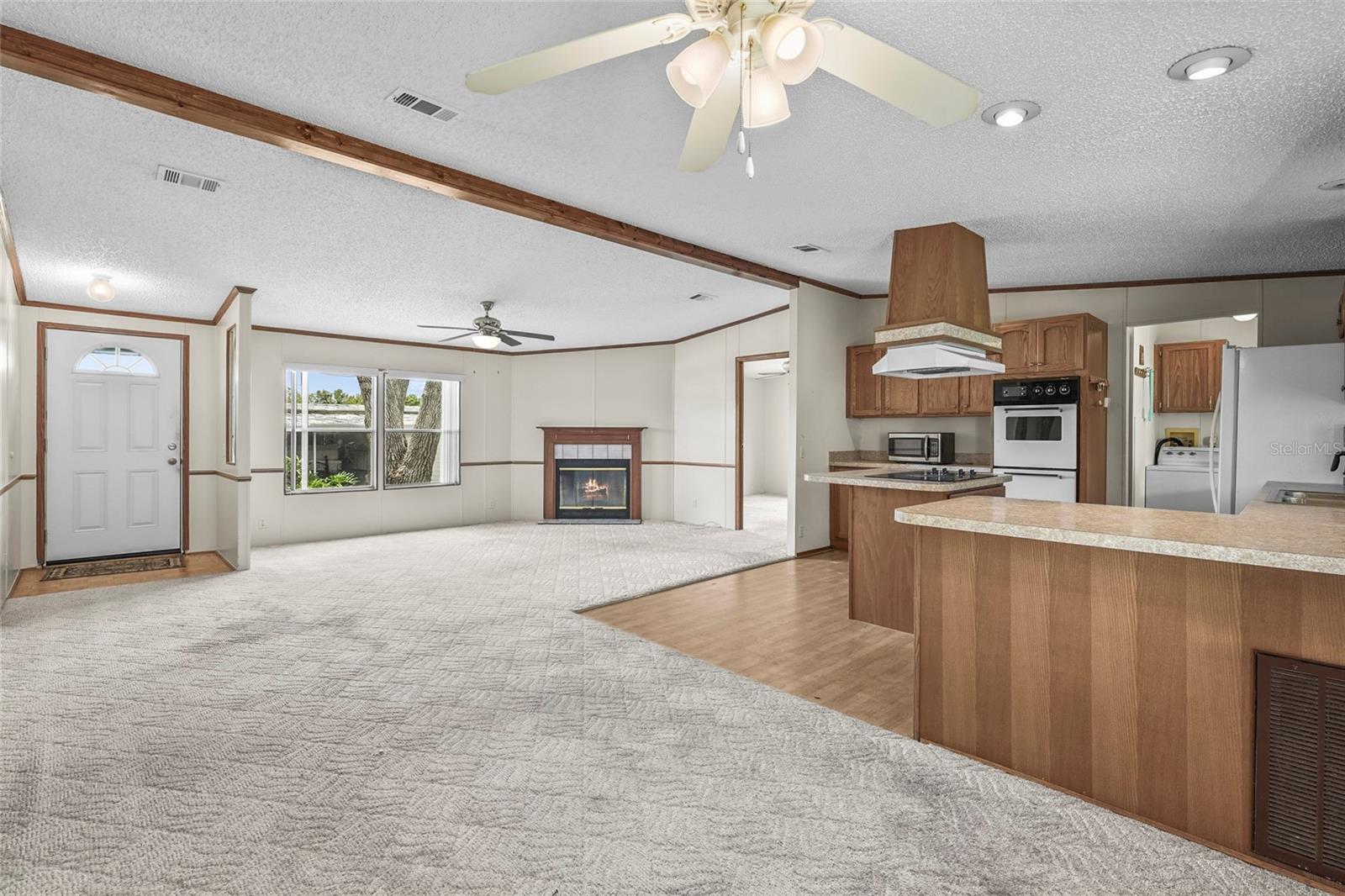 Image 15 of 54 For 420 49th Street E 48