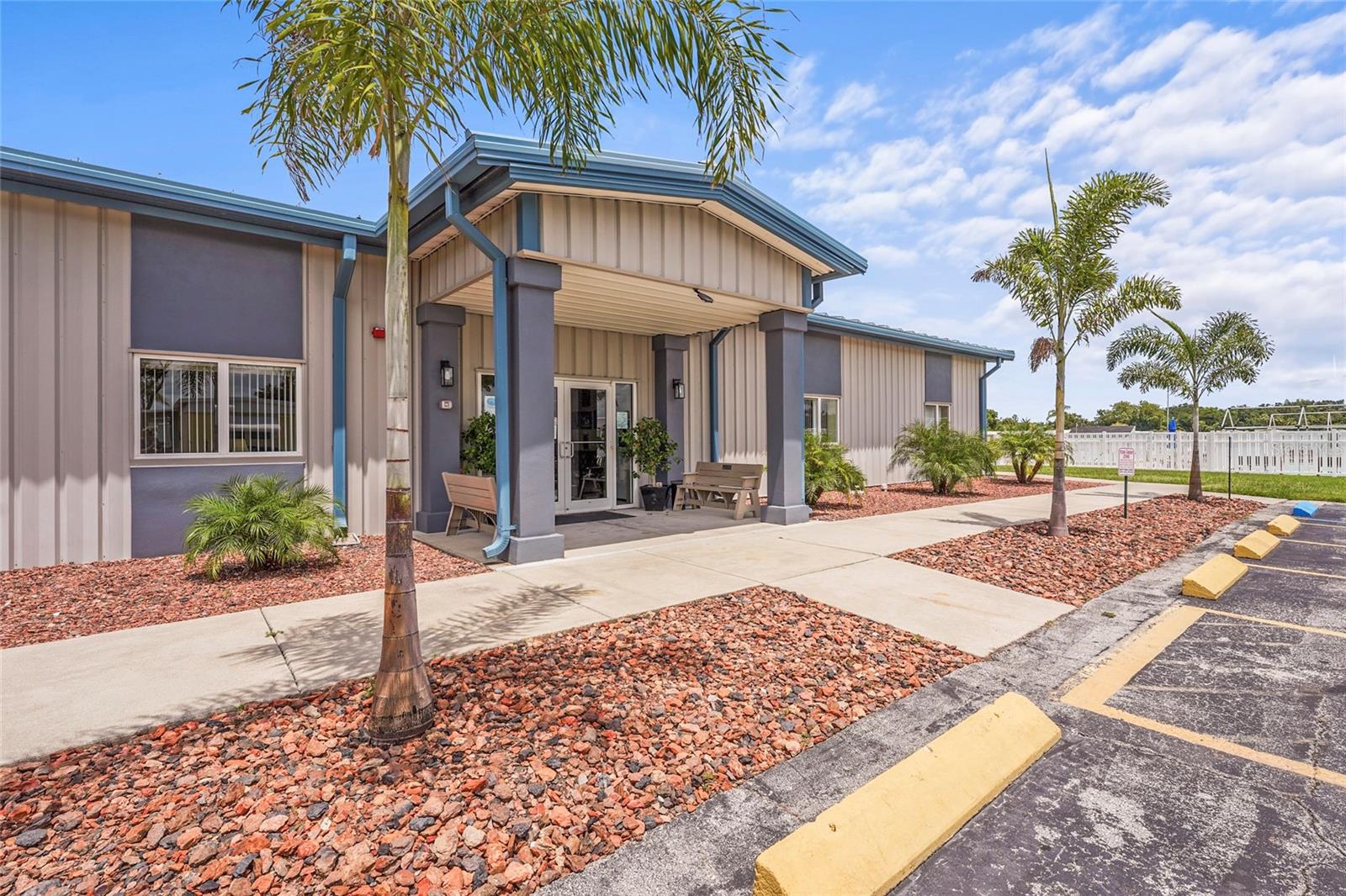 Image 45 of 54 For 420 49th Street E 48