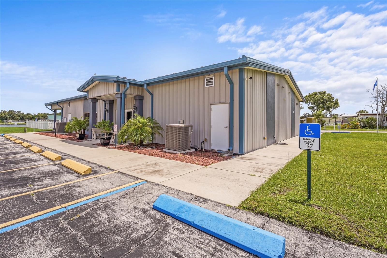 Image 46 of 54 For 420 49th Street E 48
