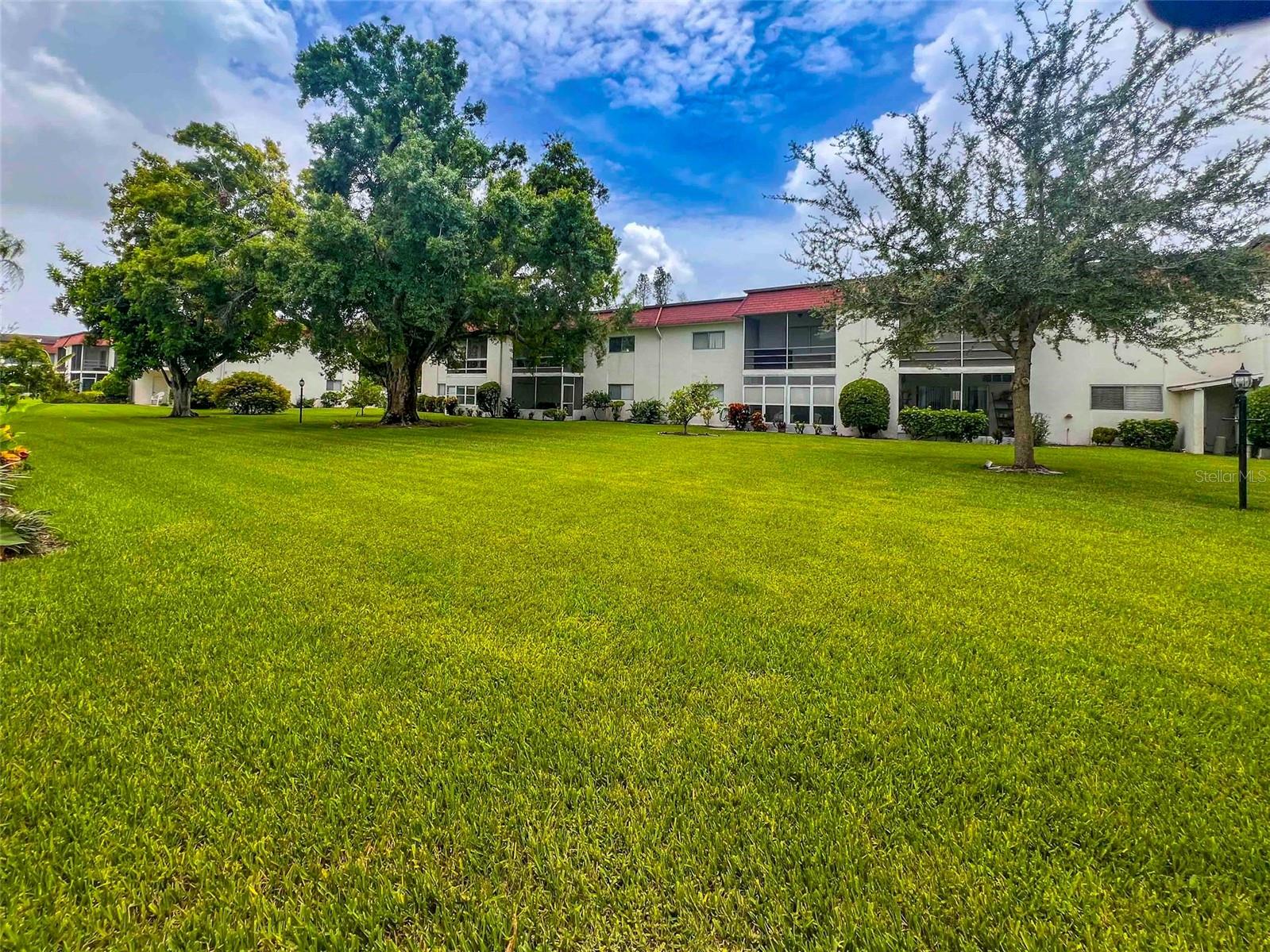 Image 14 of 33 For 3500 Beneva Road 302