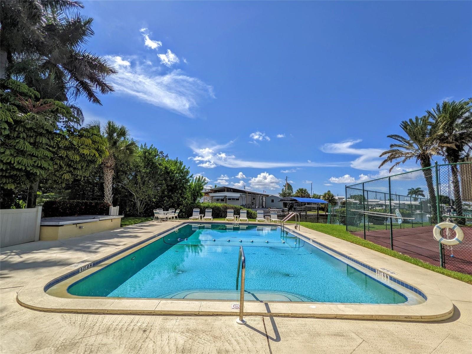 Image 26 of 33 For 3500 Beneva Road 302