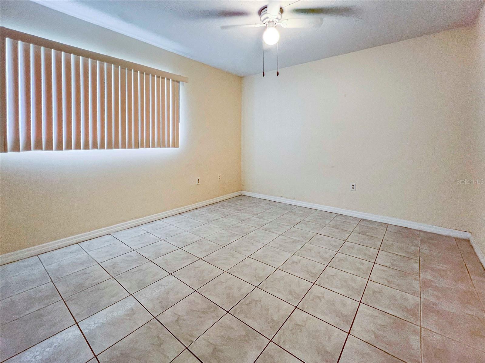 Image 7 of 33 For 3500 Beneva Road 302