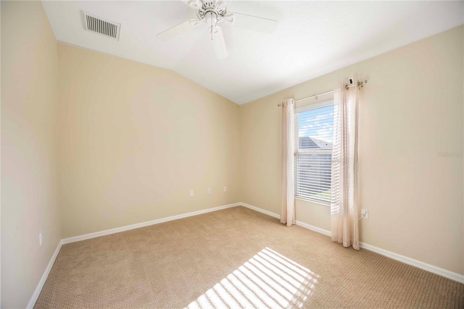 Image 28 of 36 For 6235 Flagfish Ct