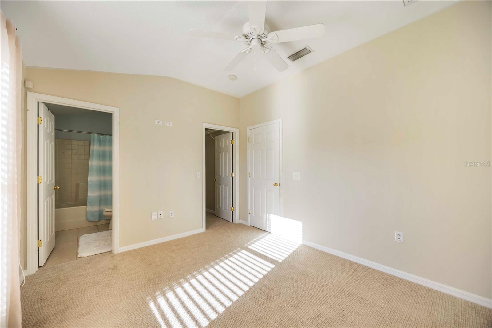 Image 29 of 36 For 6235 Flagfish Ct