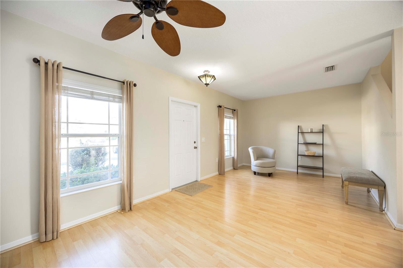 Image 4 of 36 For 6235 Flagfish Ct