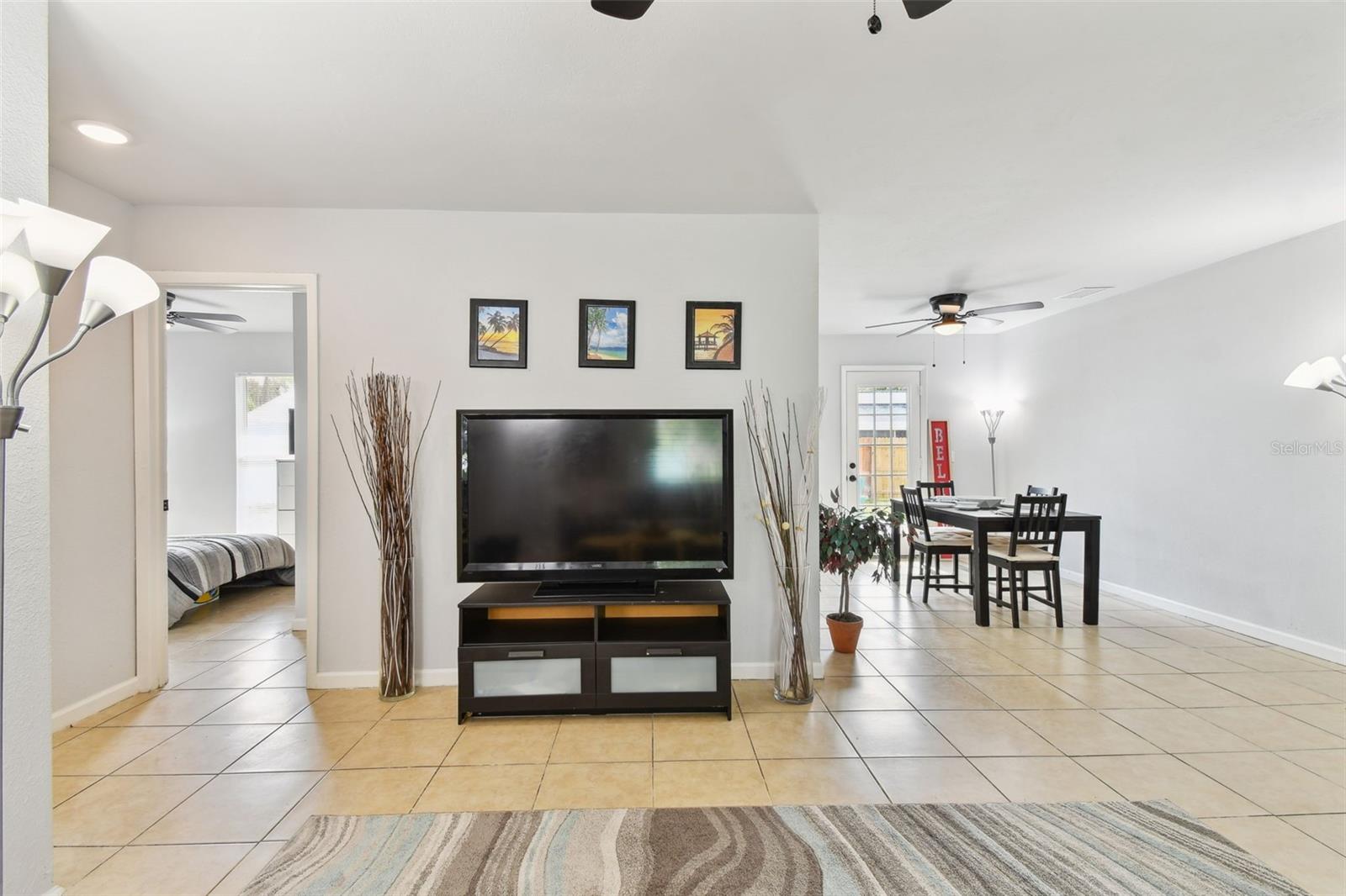 Image 18 of 54 For 3808 6th Avenue W