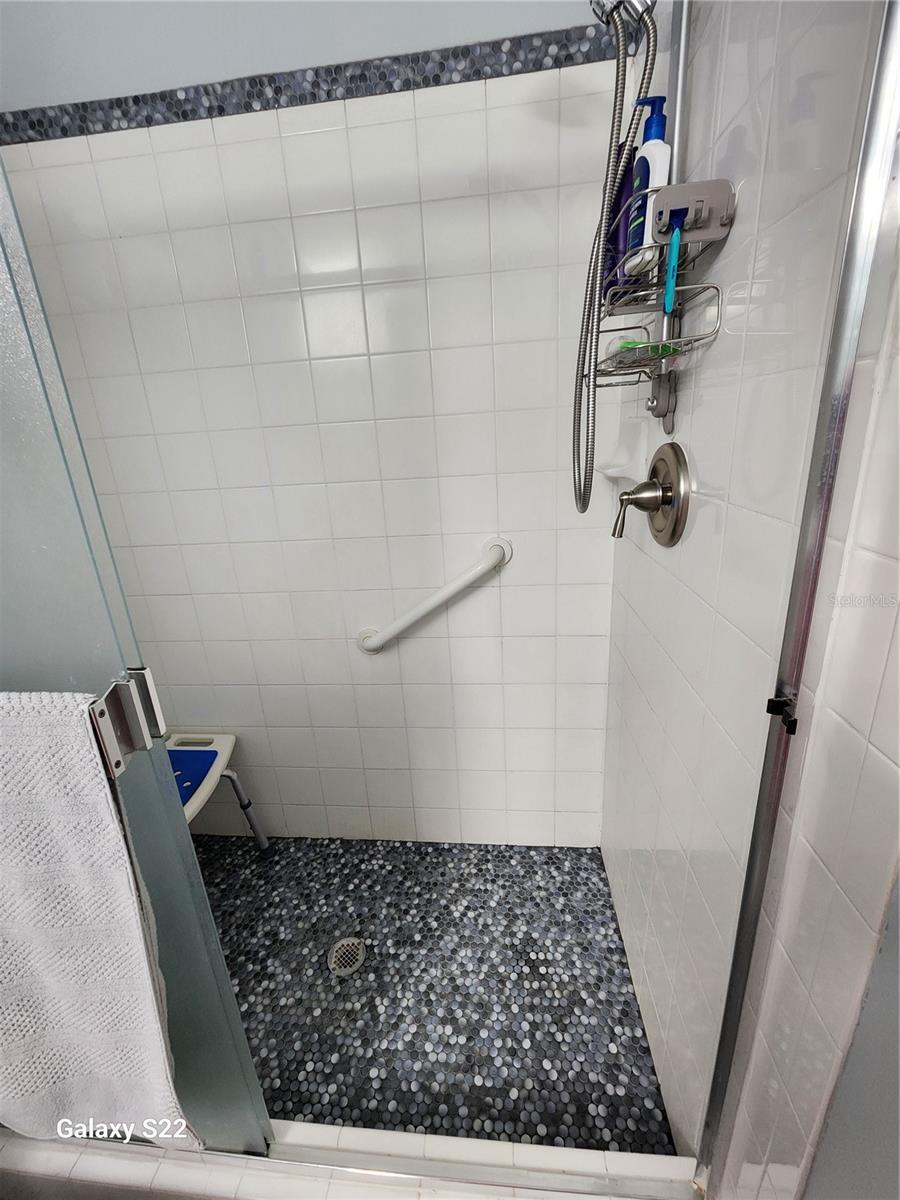 Image 20 of 32 For 4121 Vallarta Court 3006