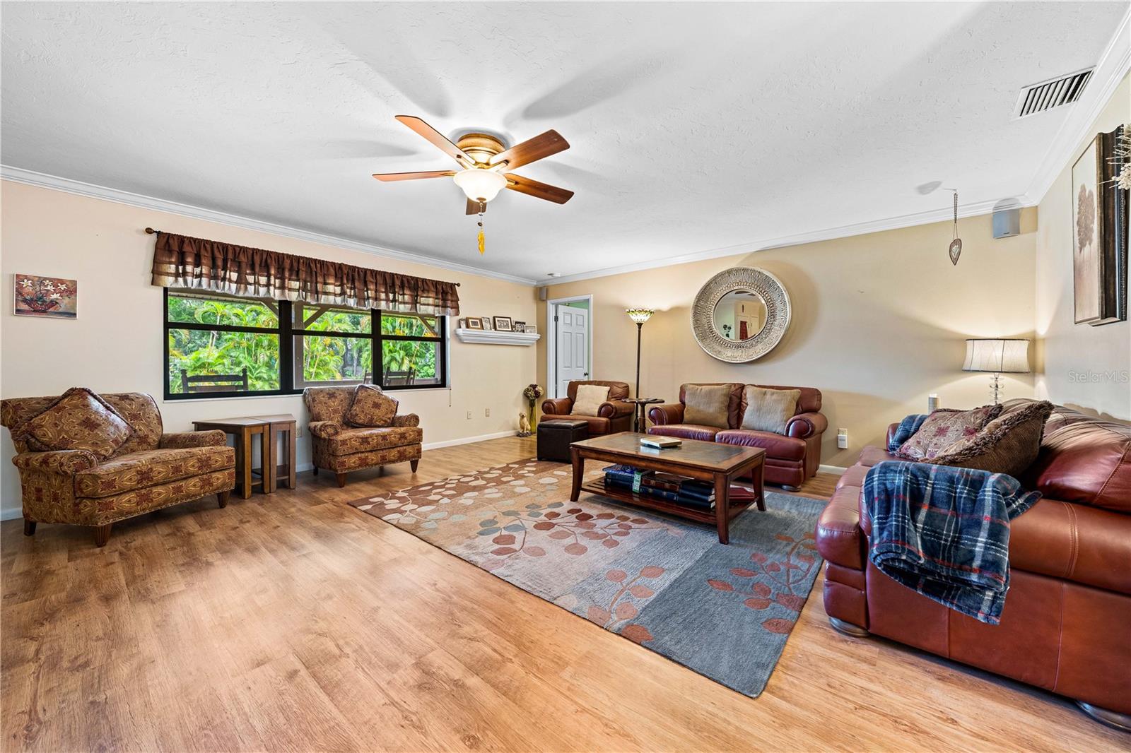 Image 11 of 71 For 756 Gantt Avenue