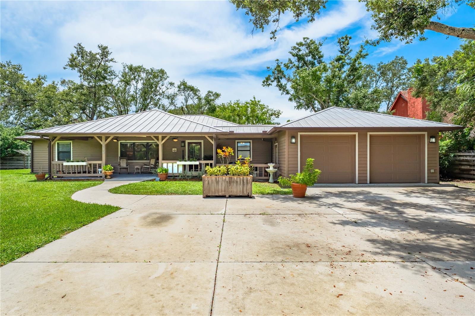 Image 3 of 71 For 756 Gantt Avenue