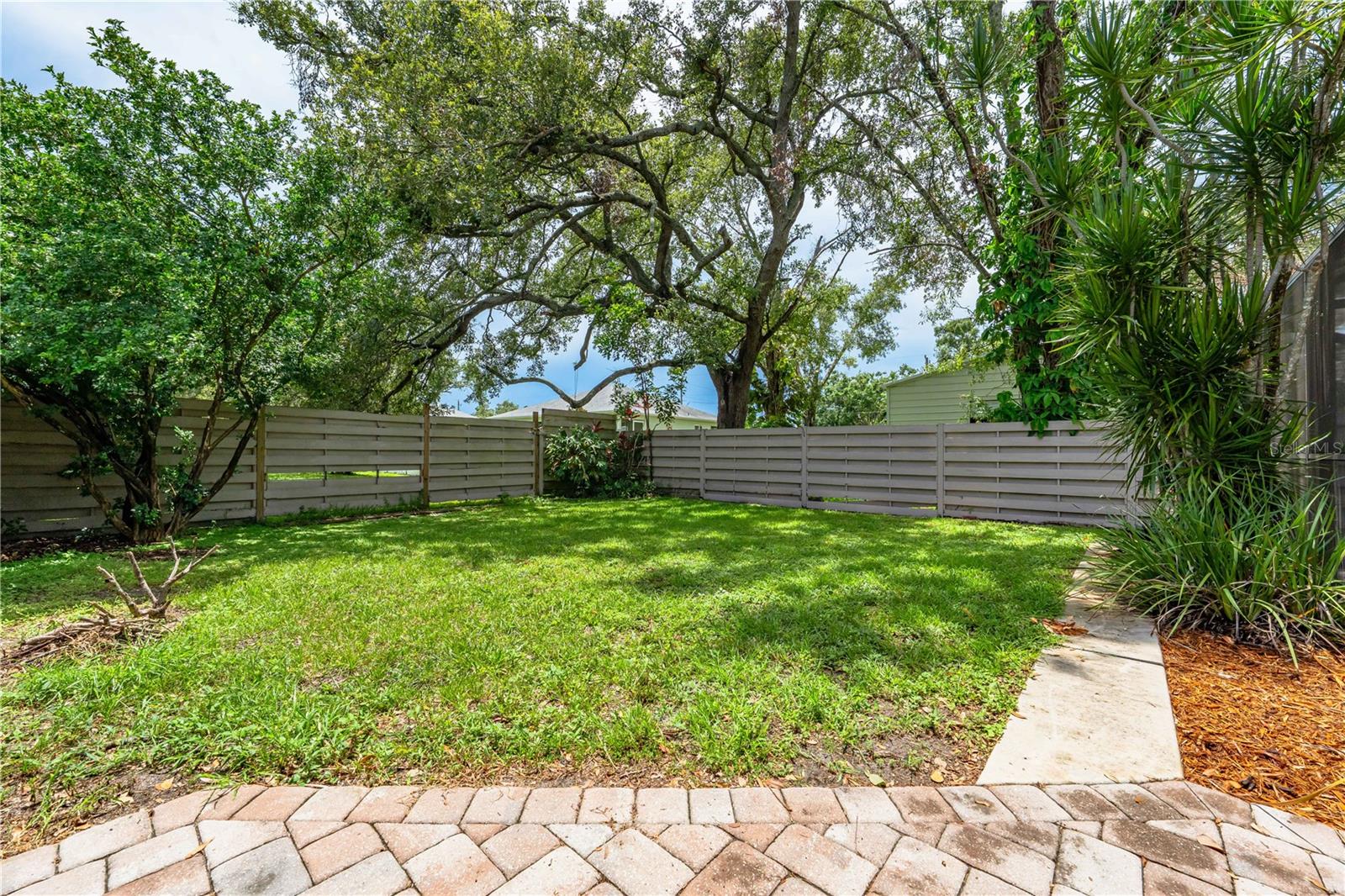 Image 42 of 71 For 756 Gantt Avenue