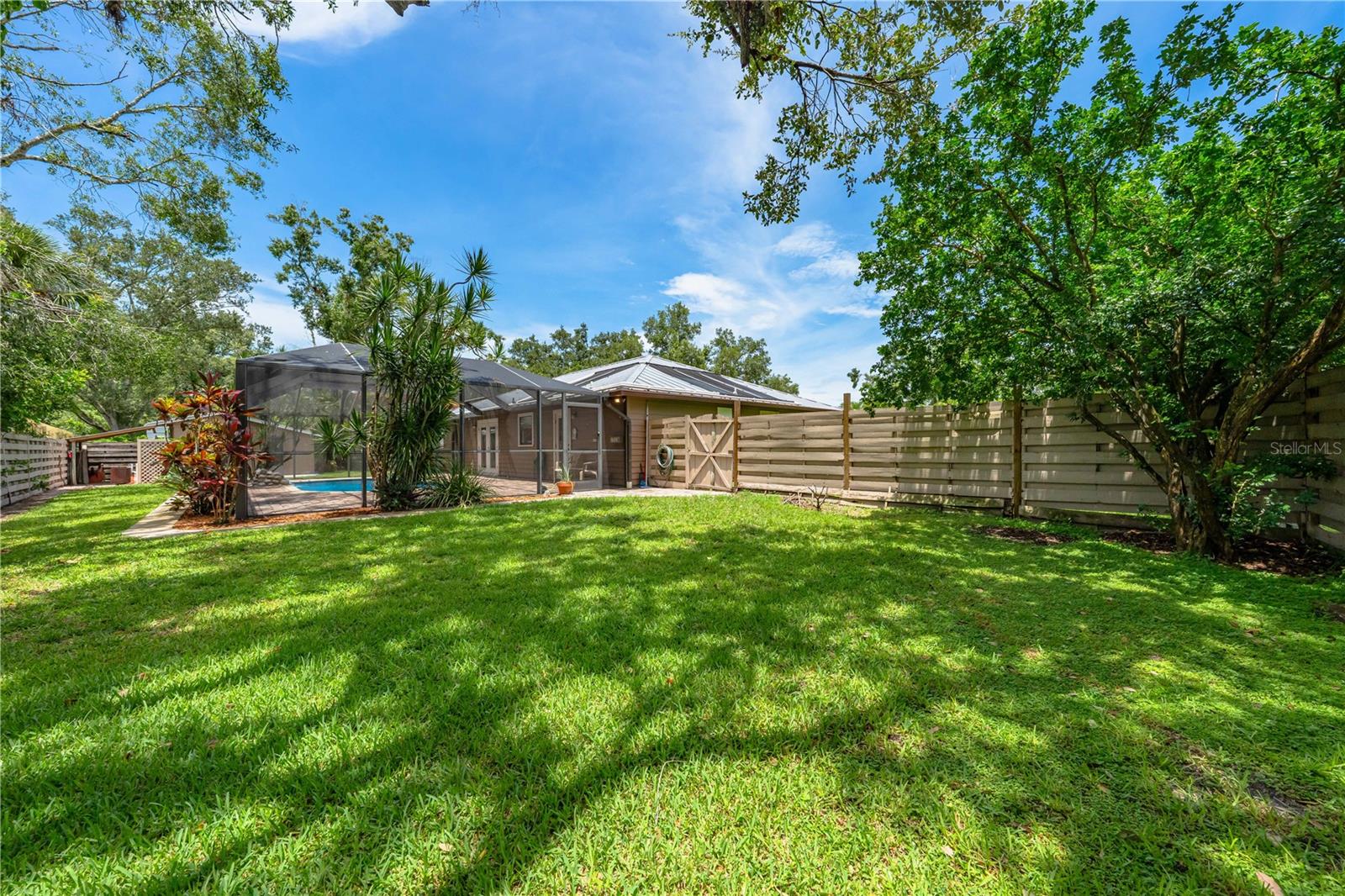 Image 43 of 71 For 756 Gantt Avenue